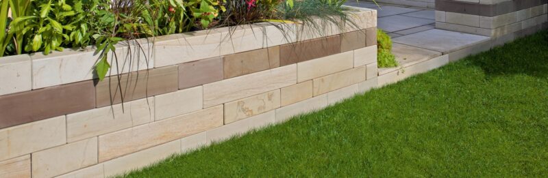 Retaining wall for landscaped garden