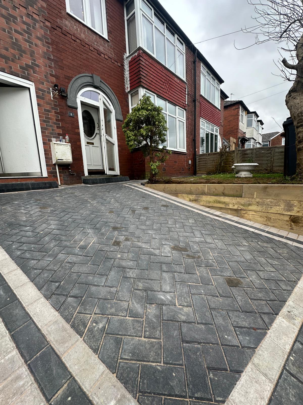 Block paving driveway installation by Prestige Driveways and Landscapes Ltd