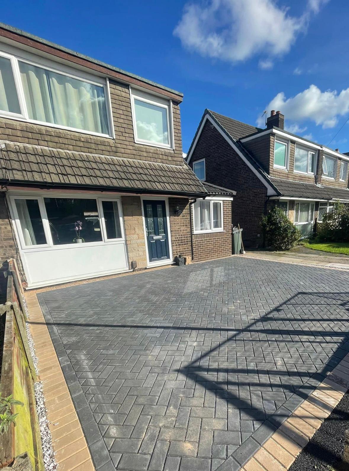 New driveway completed by Prestige Driveways and Landscapes Ltd